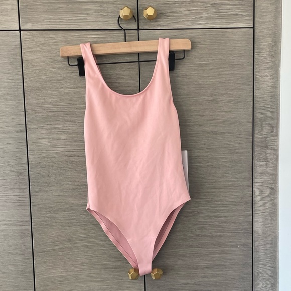 ALO yoga leotard - Picture 5 of 9